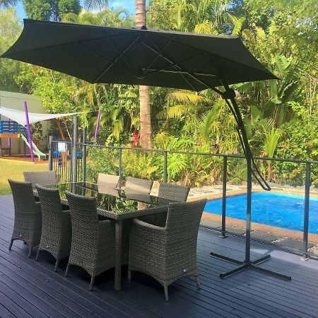 Heated Pool & Tropical Private Open Space Trinity Beach Exterior photo