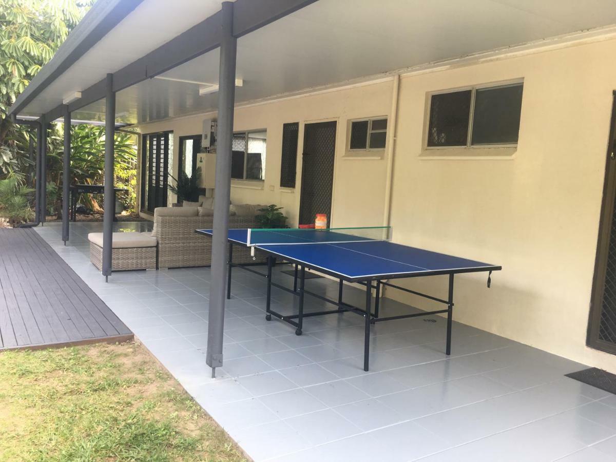 Heated Pool & Tropical Private Open Space Trinity Beach Exterior photo